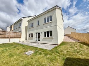 Photo 18- click for photo gallery